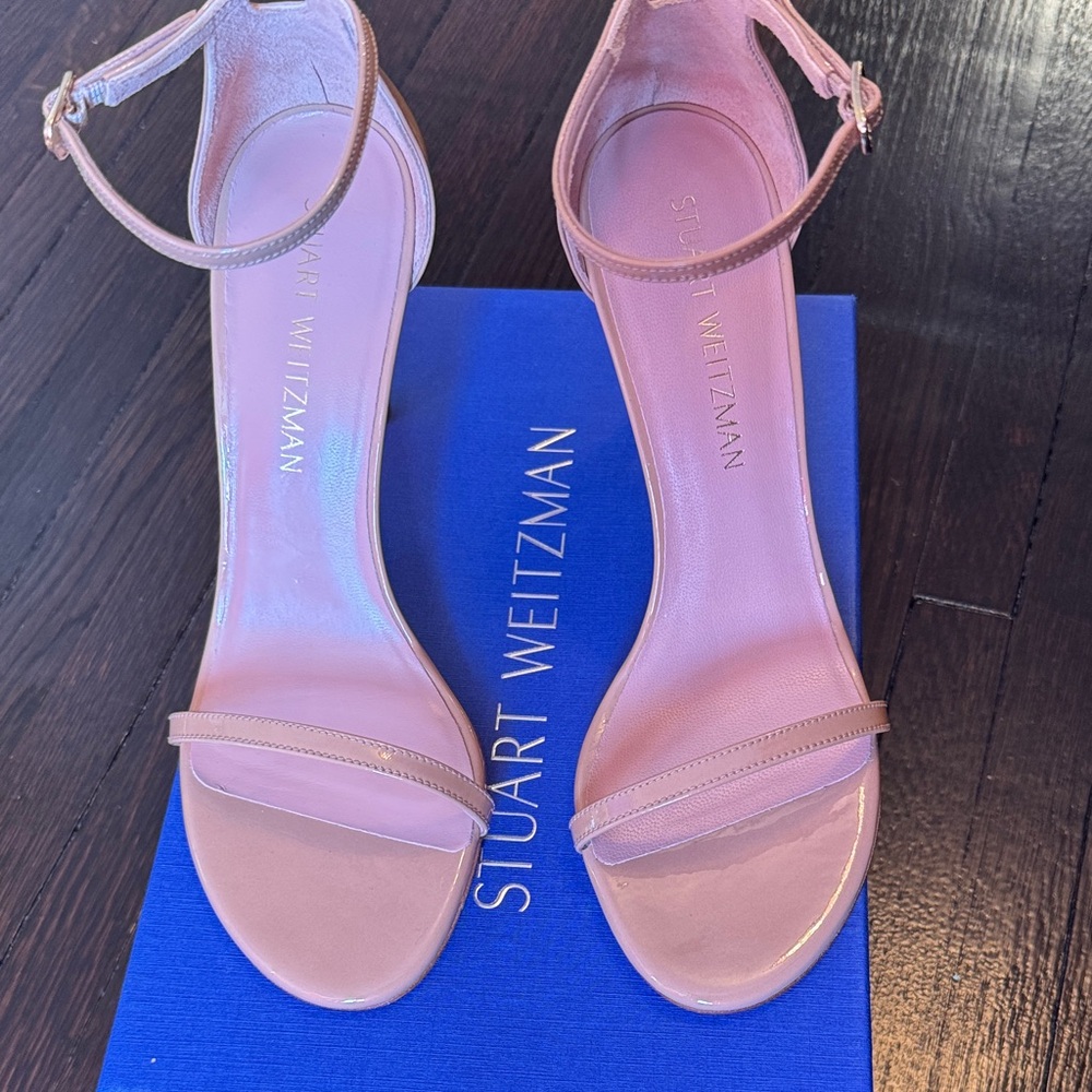 Stuart Weitzman Nude Patent leather Heeled strappy Sandals - new with box